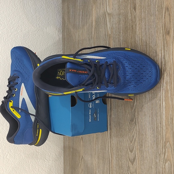 Brooks Other - Mens BROOKS GHOST MAX Running Shoes Athletic Gym Shoes Blue